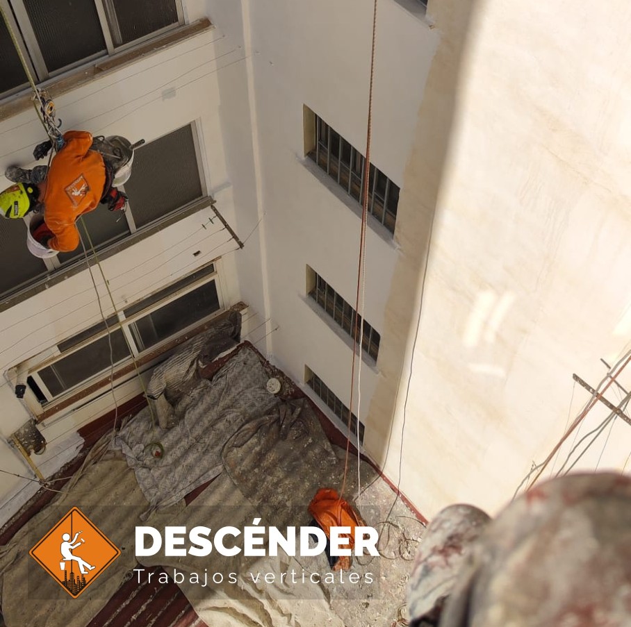 Descénder