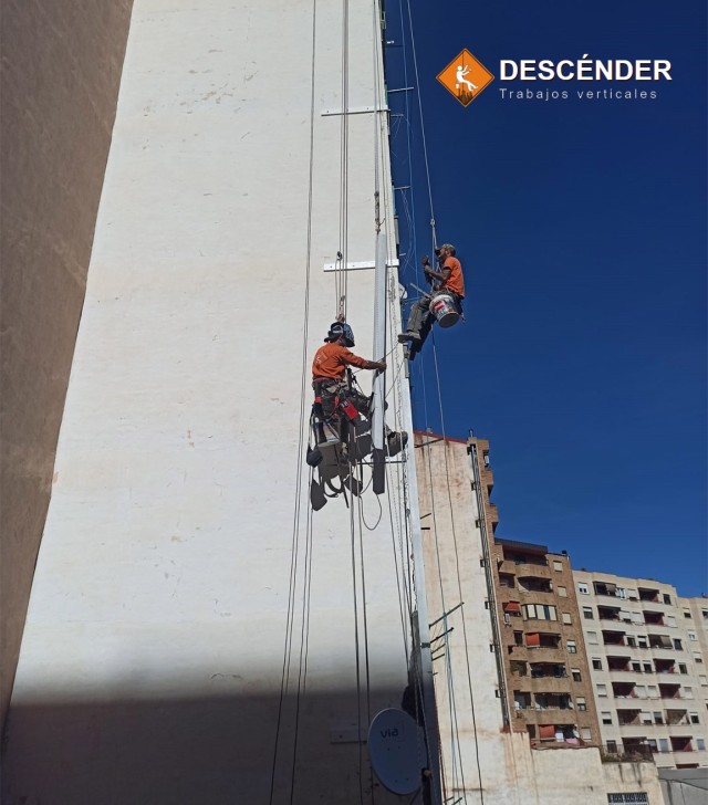 Arreglamos todo tipo de grietas