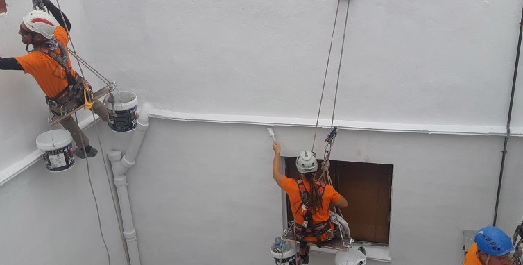 Reparación de patios interiores