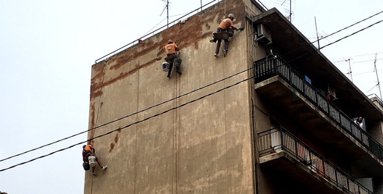 Rehabilitación de fachada medianera en Alcoi
